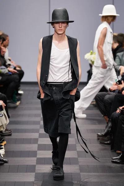 Look 20